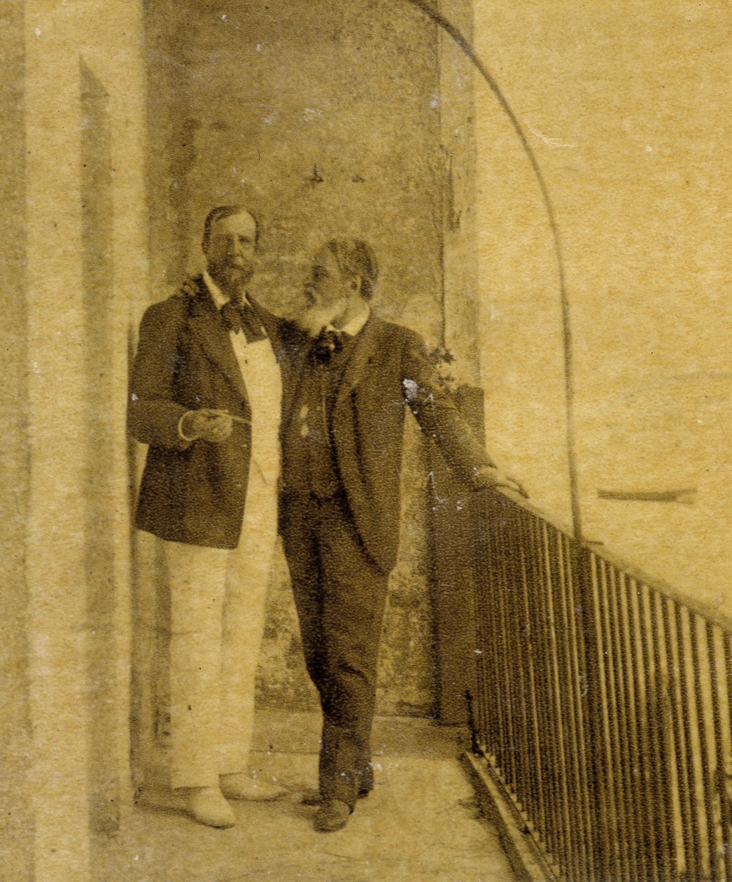 Paul Deroulede (1846-1914) 和 Jean Sully Mounet dit Mouney-Sully (1841-1916) 在圣塞巴斯蒂安 作者 法国摄影师