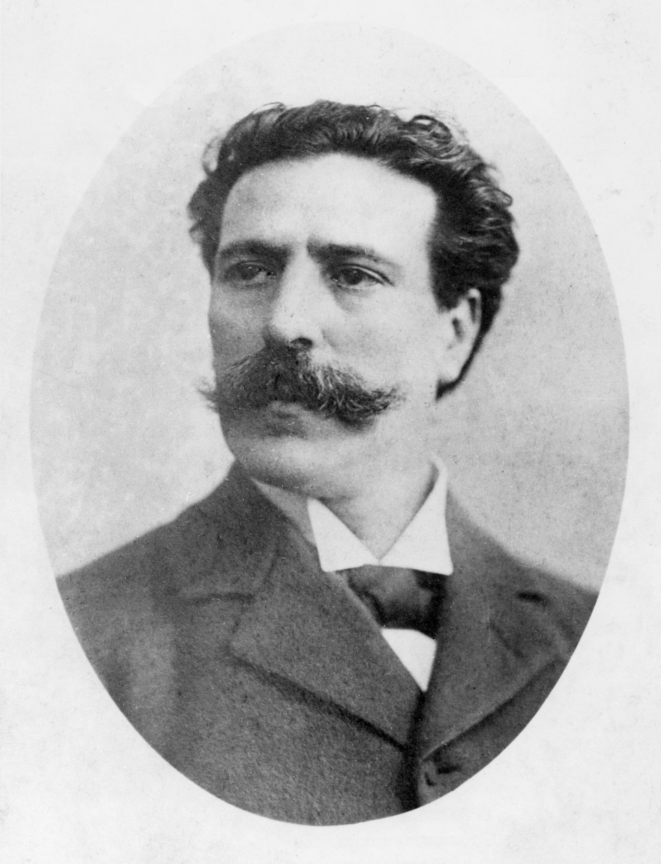 Eduardo Acevedo Diaz的肖像，c.1900 作者 法国摄影师