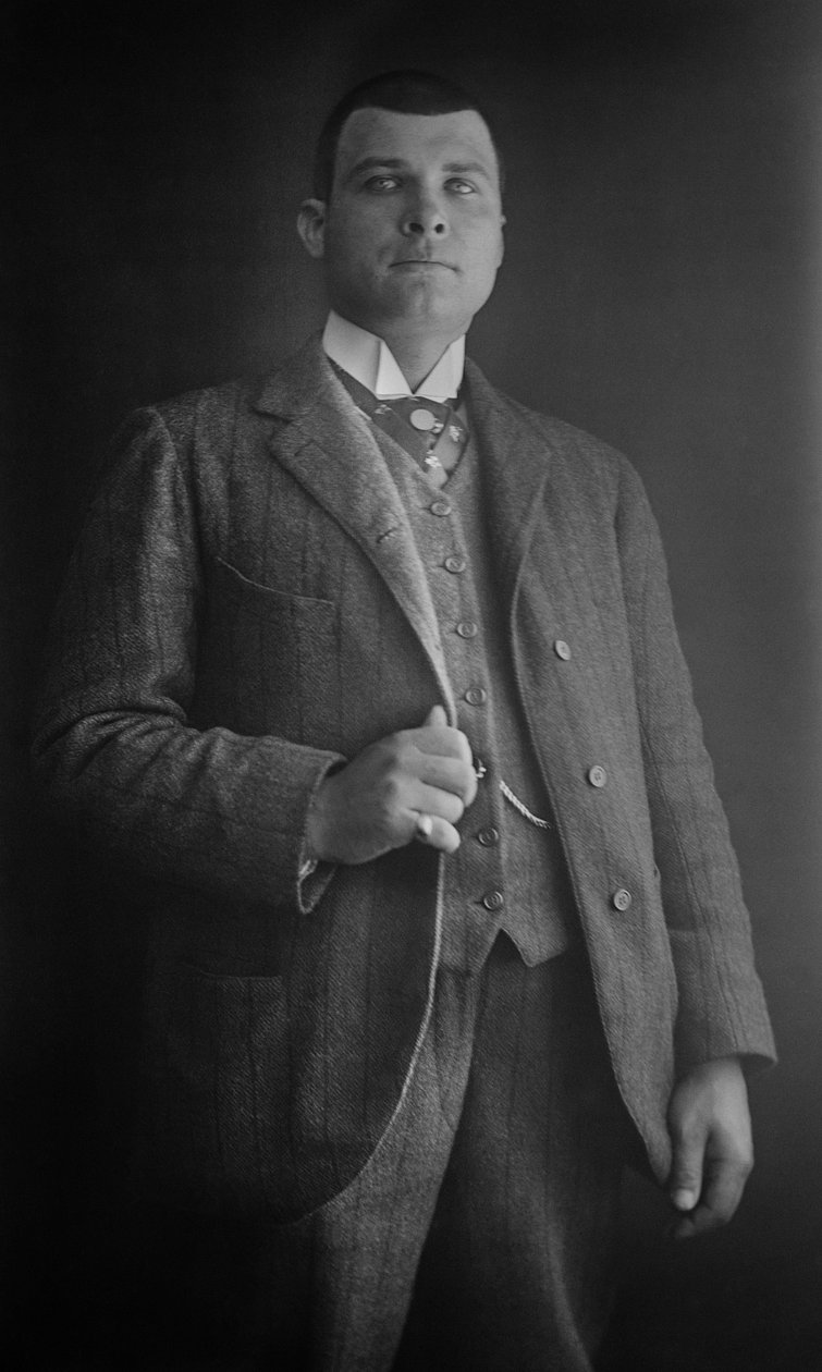 Portrait of man, Bourmont region in Haute-Marne (Haute Marne), circa 1880. Photography. Ducos Collection. 作者 法国摄影师