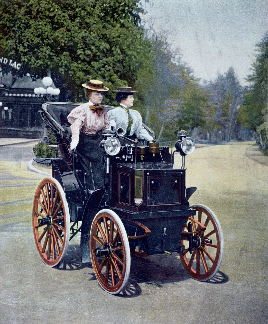 汽油动力Panhard Levassor Phaeton，带启动手柄，1896年（彩色bw照片） 作者 法语学校