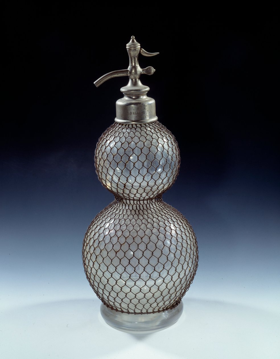 法国艺术：玻璃虹吸管，20 世纪。 作者 法语学校