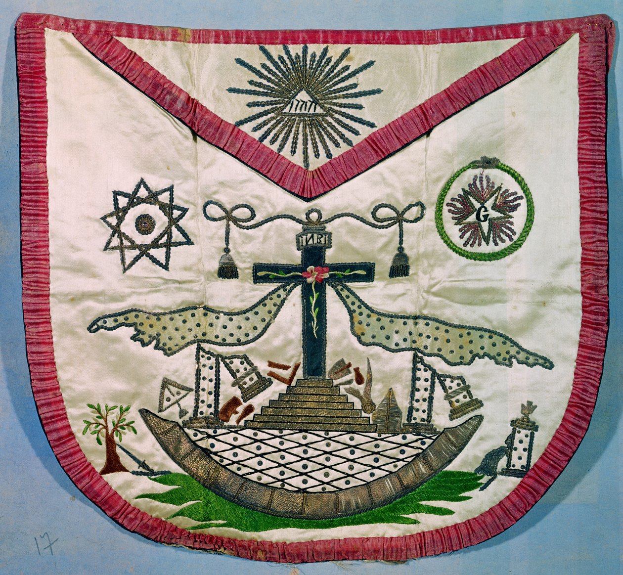 共济会围裙与共济会和rosicrucian符号（刺绣丝绸） 作者 法语学校