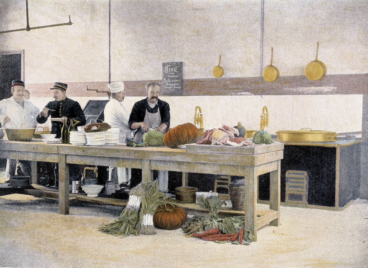 Kitchen of the canteen - in “” Album militaire”” - Legion of the Guard 作者 法语学校