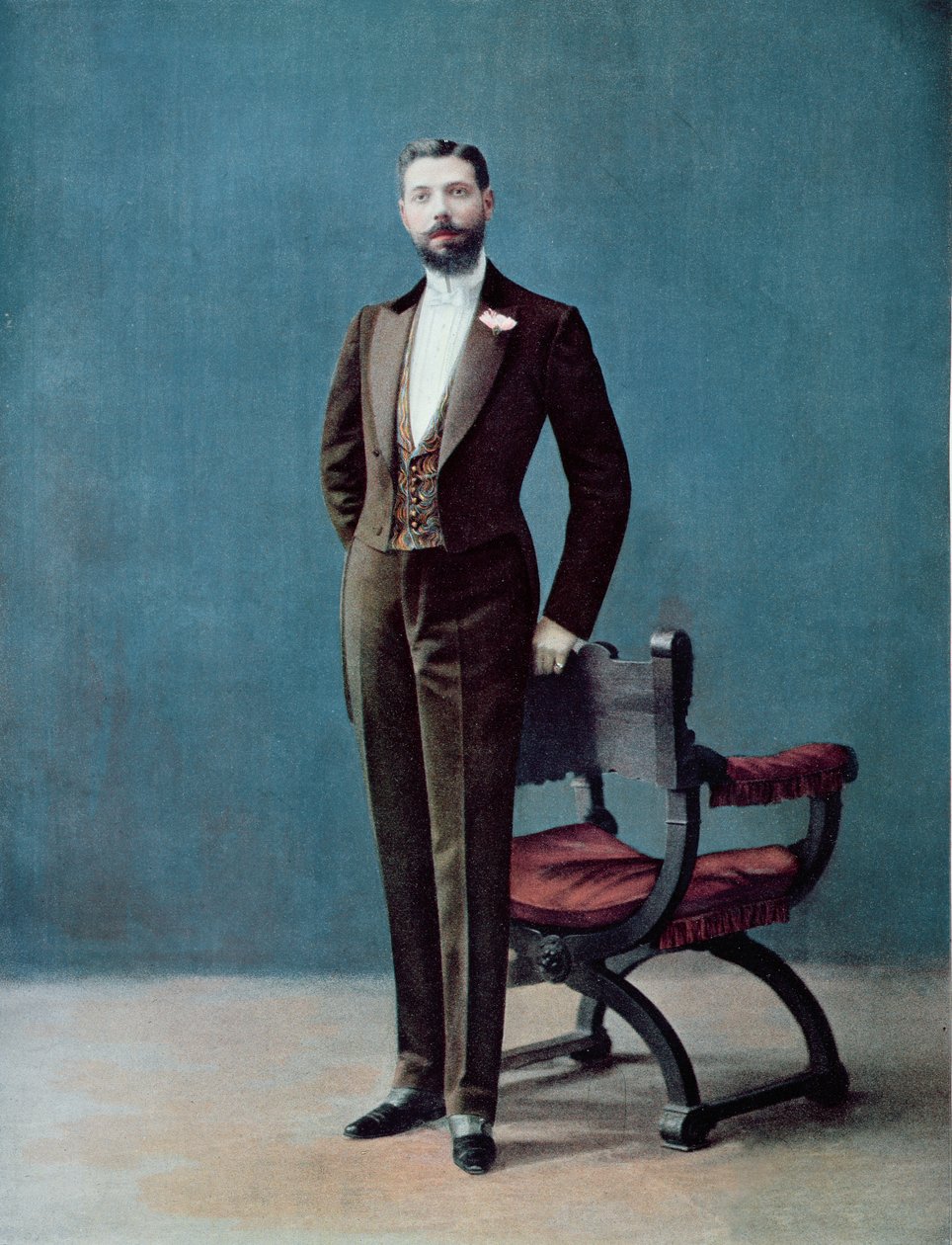 巴黎晚礼服，1905年 作者 法语学校
