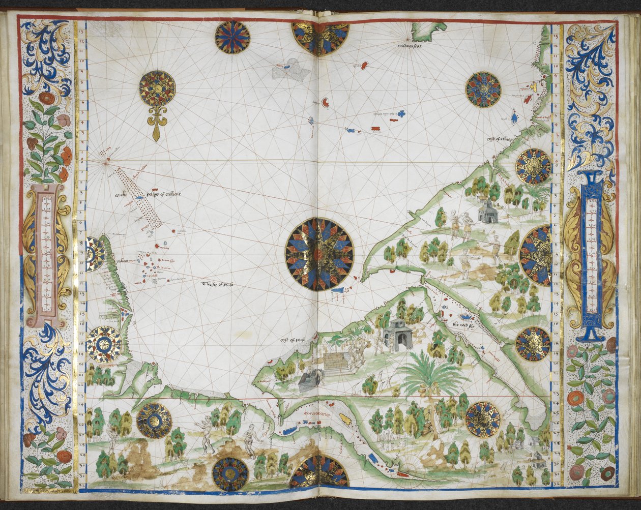 皇家 MS 20 E IX f.11v 至 f.12r 科莫林角至德尔加多角的亚洲和非洲海岸图，包括波斯湾和红海，选自让-罗茨的 "Boke of Idrography"（《罗茨地图集》），约 1535-42 年（牛皮纸上的墨水、彩色和金色）。 作者 法语学校