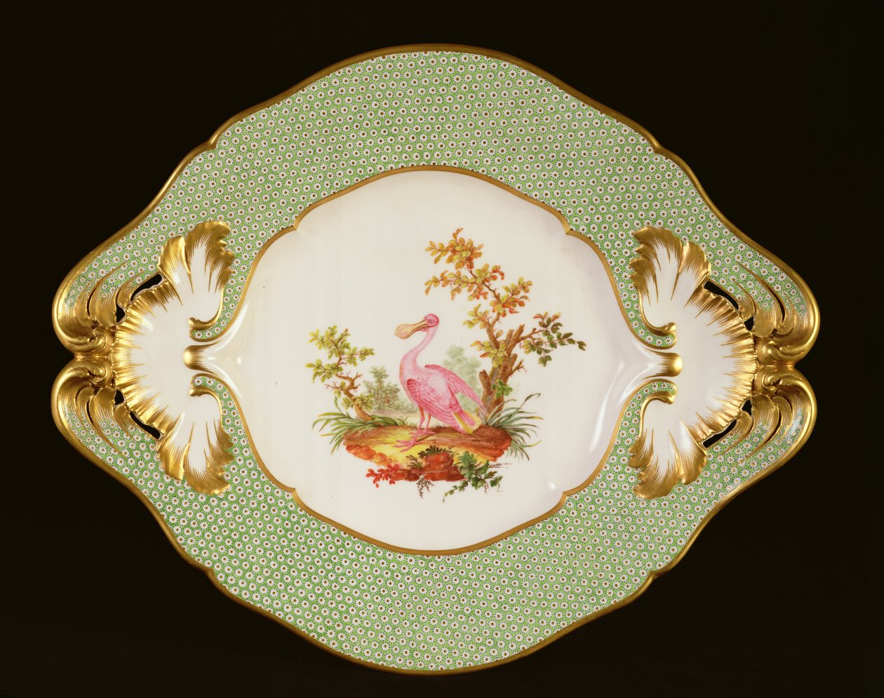 Sevres代表伊甸园服务的盖碗，1788年（瓷器） 作者 法语学校