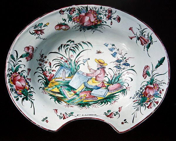 带石匠装饰的板材，1780（多色陶器） 作者 法语学校