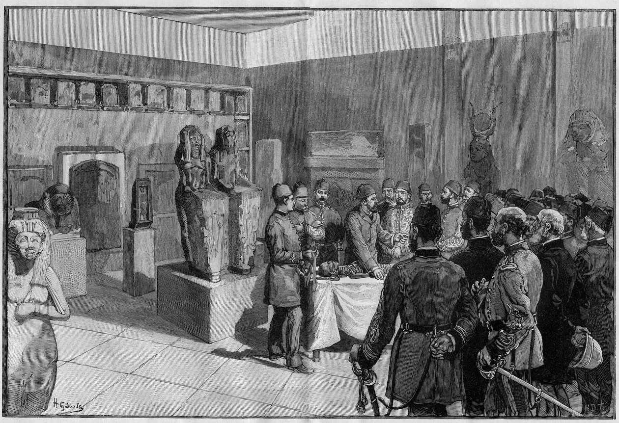 Gaston Maspero在布拉克博物馆（埃及开罗）对Sesostris（Rhamses二世）木乃伊的拆卸，赫迪夫Tewfik在场。1886年《插图世界》中的版画。 作者 法语学校
