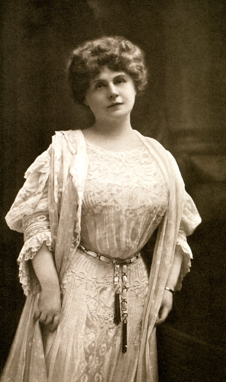 Marie Corelli，英国小说家，1909年。 作者 加贝尔