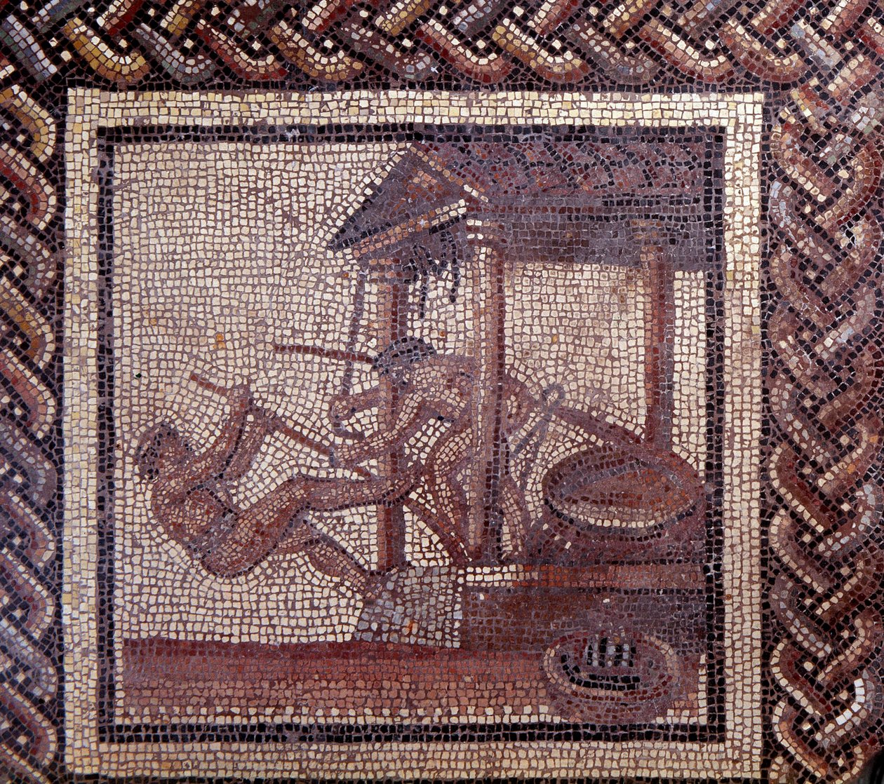 Gallo Roman Art: mosaic paving representing a rustic calendar. An oil press. End 2nd, beginning of 3rd century after JC. From Saint-Romain-en-Gal (Rhone). Saint Germain en Laye, National Museum of Archeology 作者 加洛·罗马