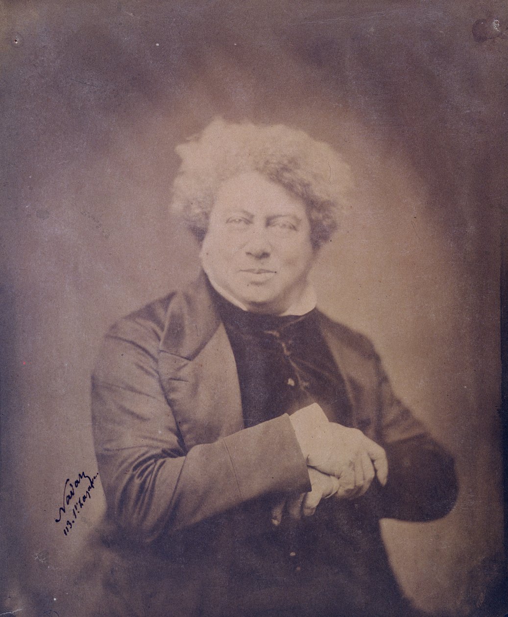 Alexandre Dumas Pere（1803-70）c.1850-60（棕褐色照片）的肖像 作者 纳达尔