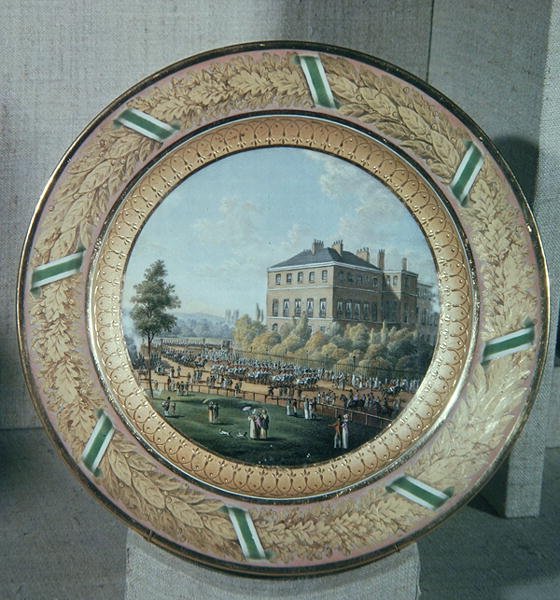 Meissen盘子，装饰着Apsley House的场景，骑兵队伍，1818年（瓷器） 作者 德国学校