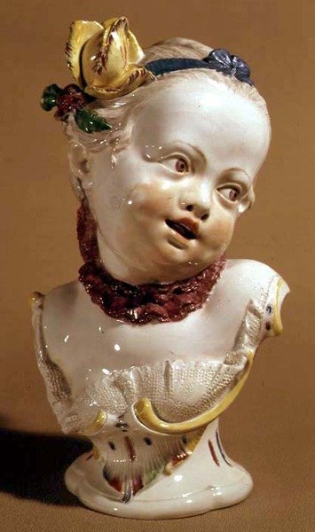 Nymphenberg一个年轻女孩的半身像，1761（瓷器） 作者 德国学校