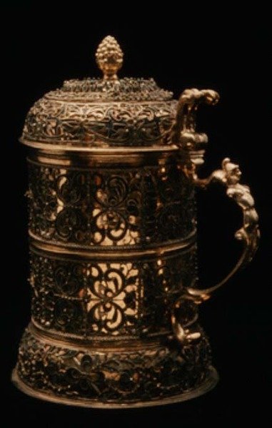 Tankard，c.1600（带镀金覆层的银镀金） 作者 德国学校