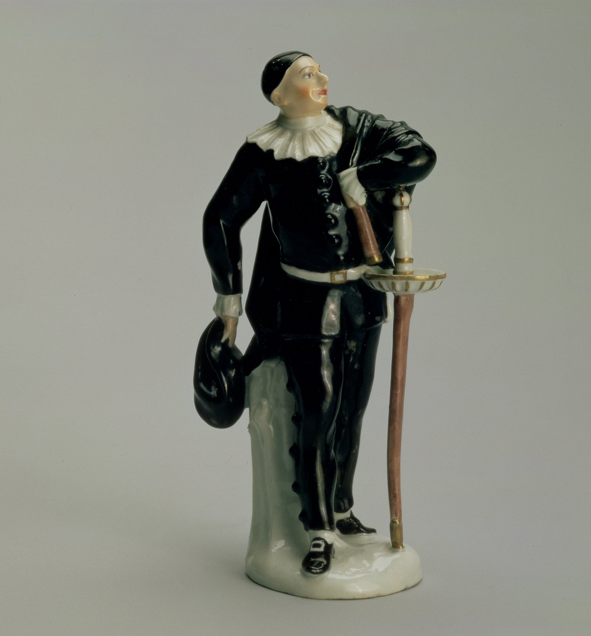 来自Wenzel Neu（d.1774）的Commedia dellArte系列的船长，为Kloster-Veilsdorf工厂，1764-5（瓷器） 作者 德国学校