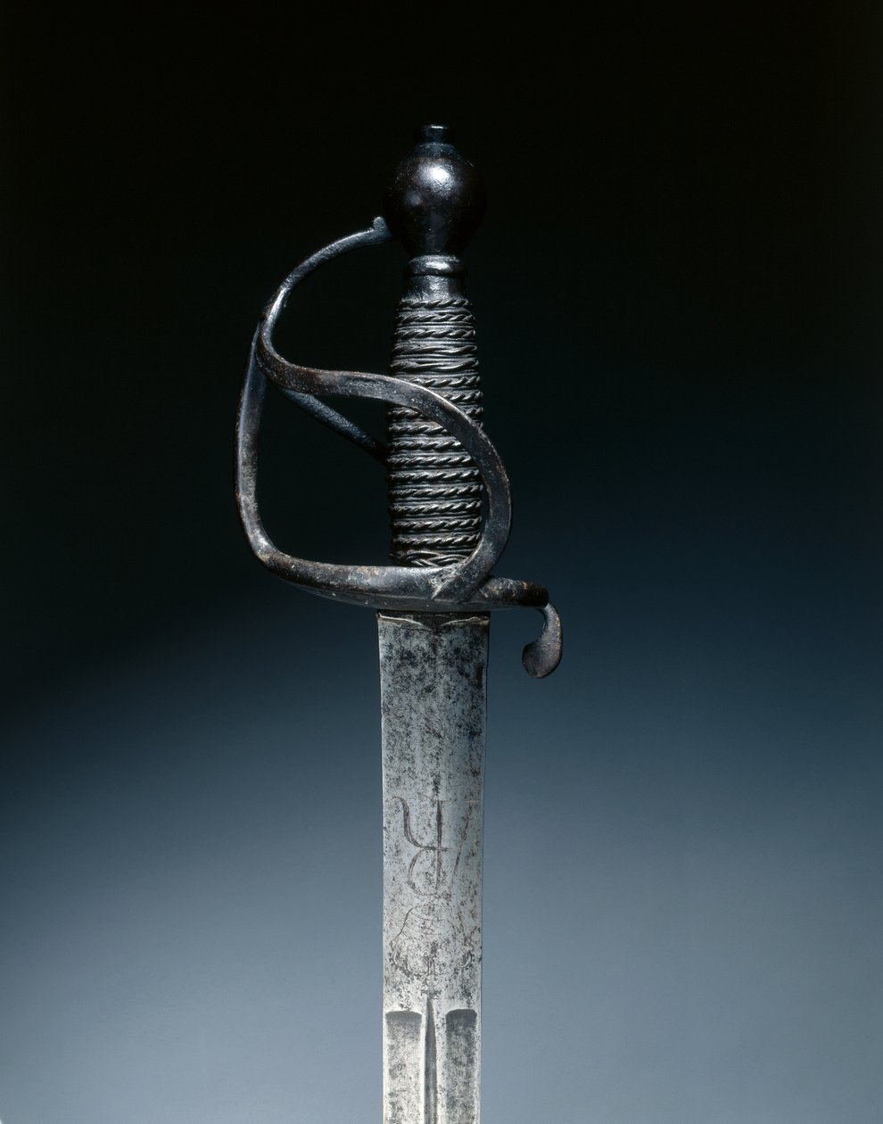 骑兵剑，约1700-1730年（钢制，铁丝握把）。 作者 德国学校