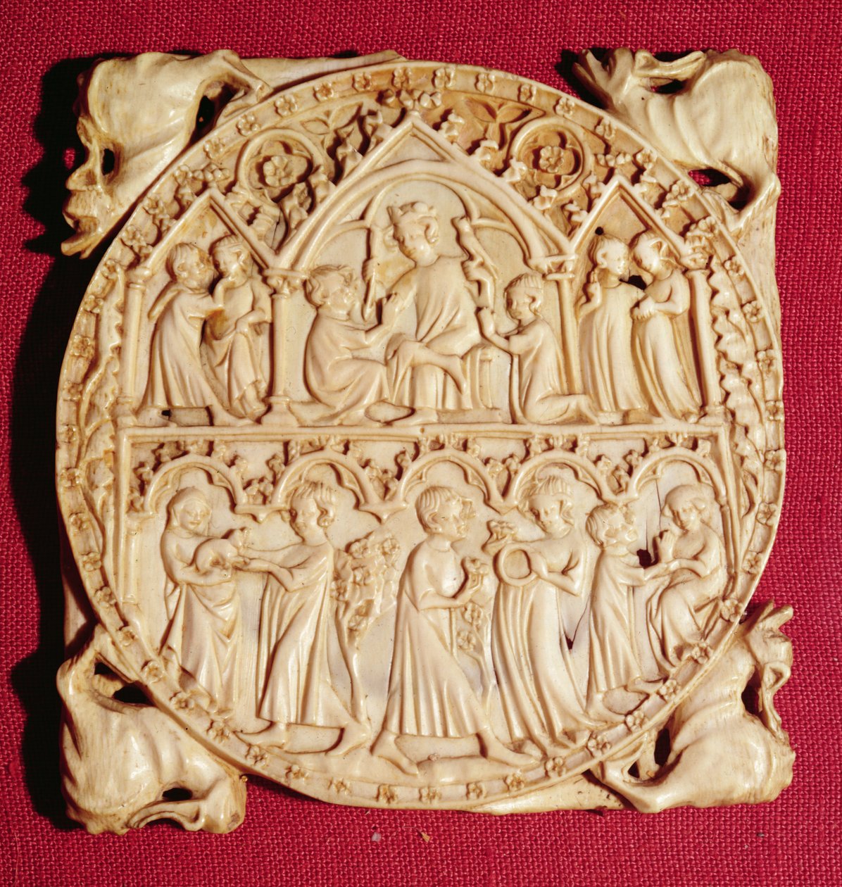 象牙镜盒，c.1360-70 作者 德国学校