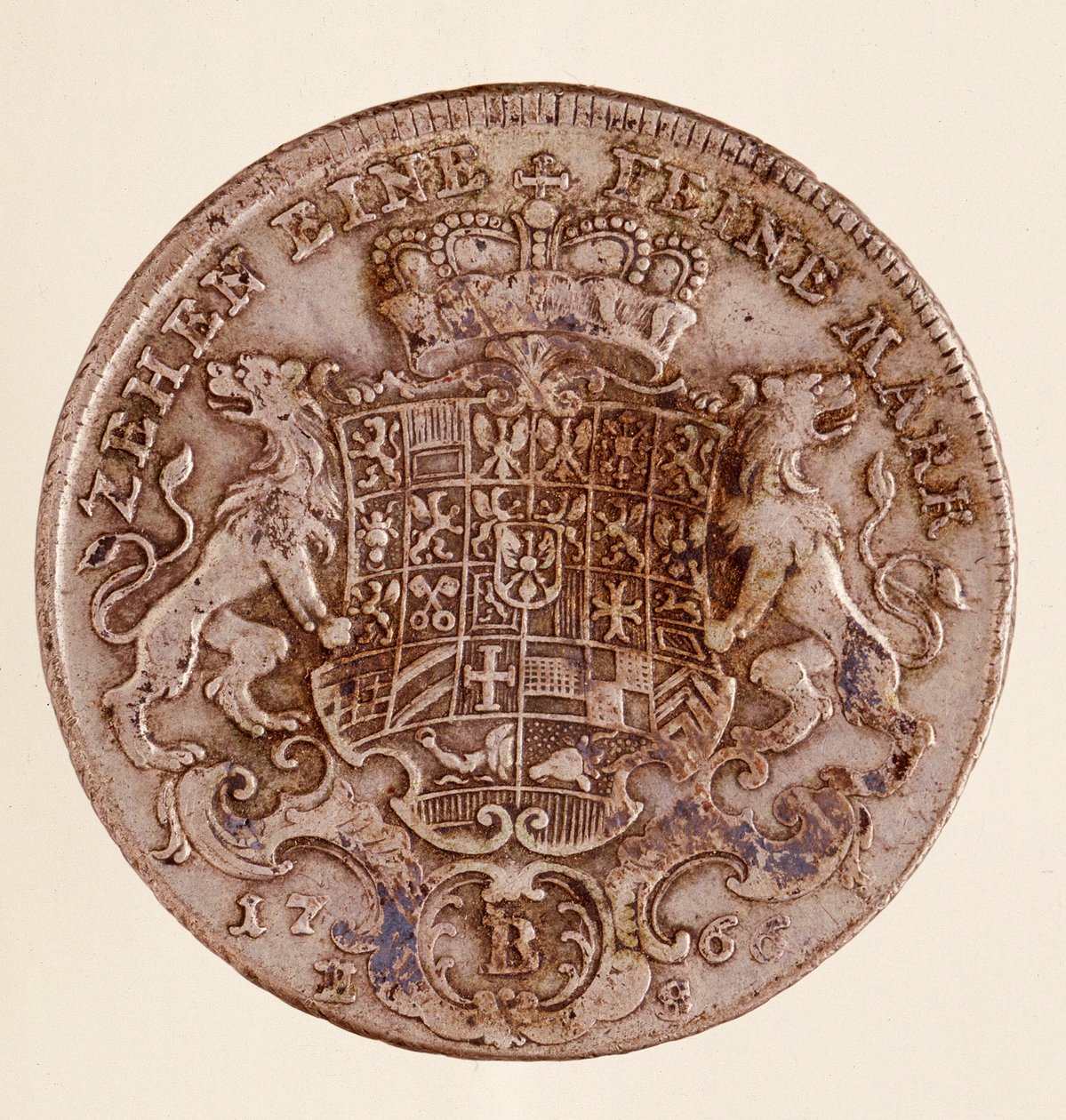 Frederick Christian 的银 thaler (taler)，勃兰登堡-拜罗伊特侯爵 (Frederic V Christian de Brandenburg-Bayreuth (Brandenburg Bayreuth) (1708-1769) 1766 直径 4 厘米那不勒斯，考古博物馆 作者 德国学校