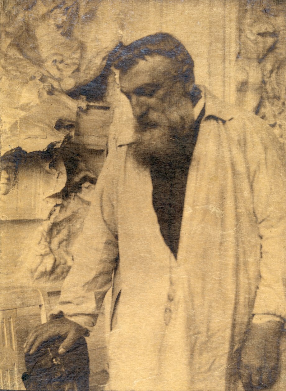 奥古斯特罗丹在他的工作室，1906年（棕褐色照片） 作者 格特鲁德奶酪啤酒