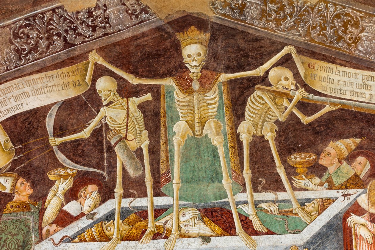 死神站在石棺上，石棺里躺着死去的教皇和皇帝，《死亡的胜利》和《死亡之舞》中的细节 作者 贾科莫·波隆·德·布希