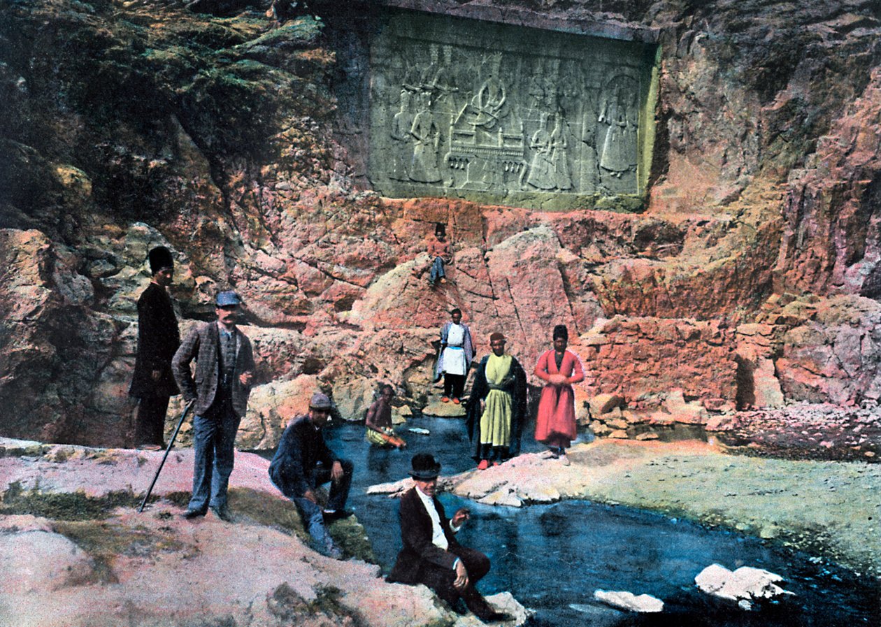 波斯国王（Shah of Persia）和他的孩子们，约建于1890年。 作者 吉洛特