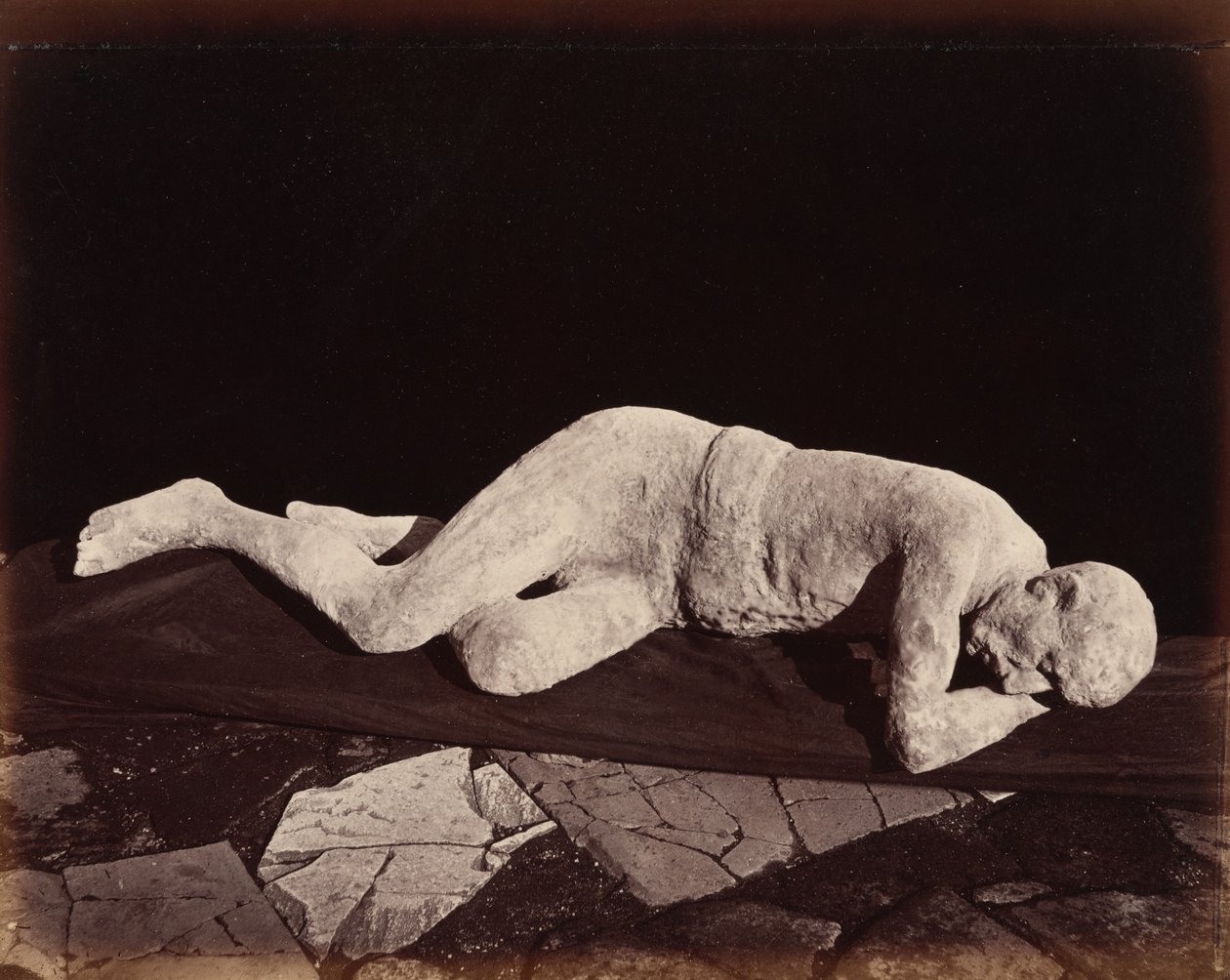 人类铸像，庞贝，1873 年（照片） 作者 乔治·夏