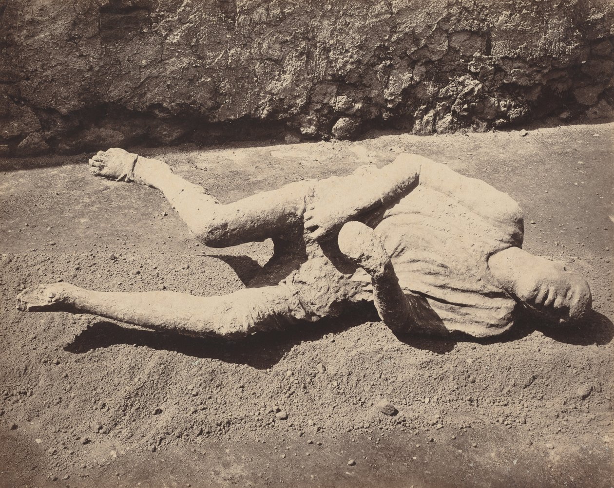 人类铸像，庞贝，1873 年（照片） 作者 乔治·夏