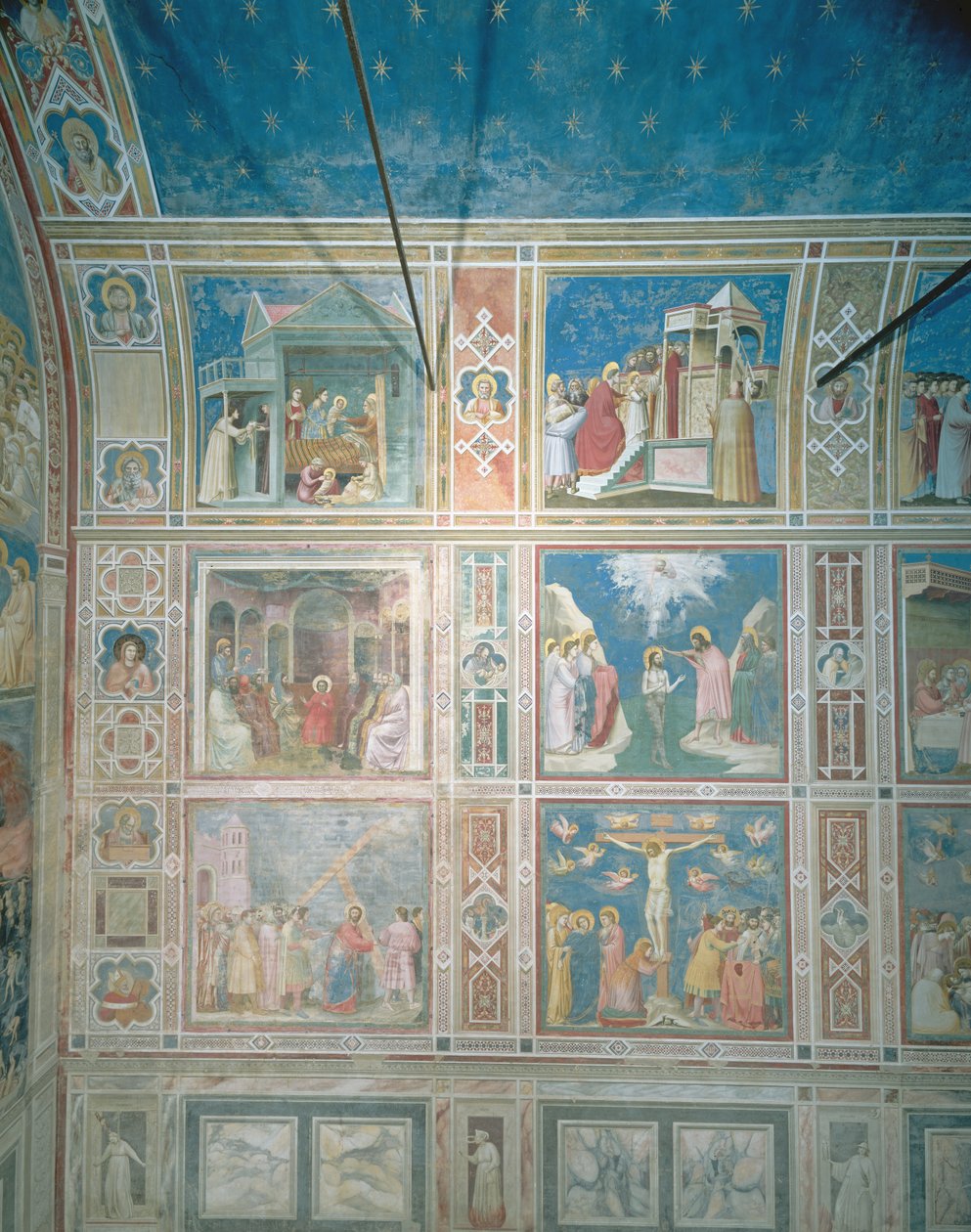 左侧壁画的视图，c.1303-05（修复后） 作者 乔托迪邦多内