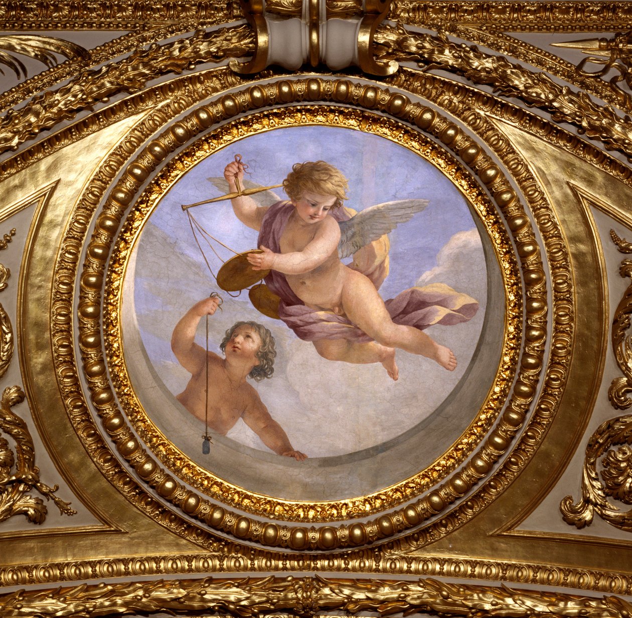 正义之爱。 Giovanni Romanelli（1601-1662）的绘画装饰了奥地利安妮女王（1601-1666）夏季公寓卧室的安东尼大厅的天花板。 1655-1658 年左右。 巴黎，卢浮宫博物馆。 作者 乔凡尼·弗朗切斯科·罗曼内利