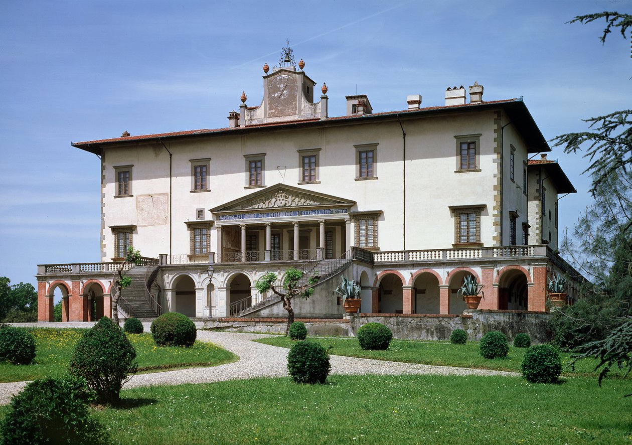 美第奇别墅，为Lorenzo the Magnificent建造，1480年 作者 朱利亚诺·贾安伯蒂·达·桑加洛