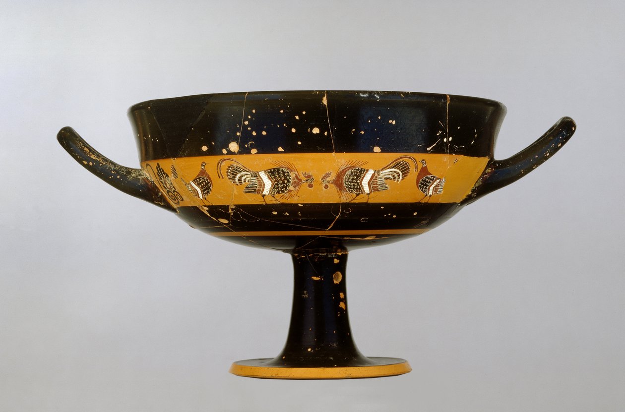 阁楼黑色人物带杯装饰着公鸡战斗，由Tleson Painter，来自Vulci，公元前550-525（陶瓷） 作者 希腊文