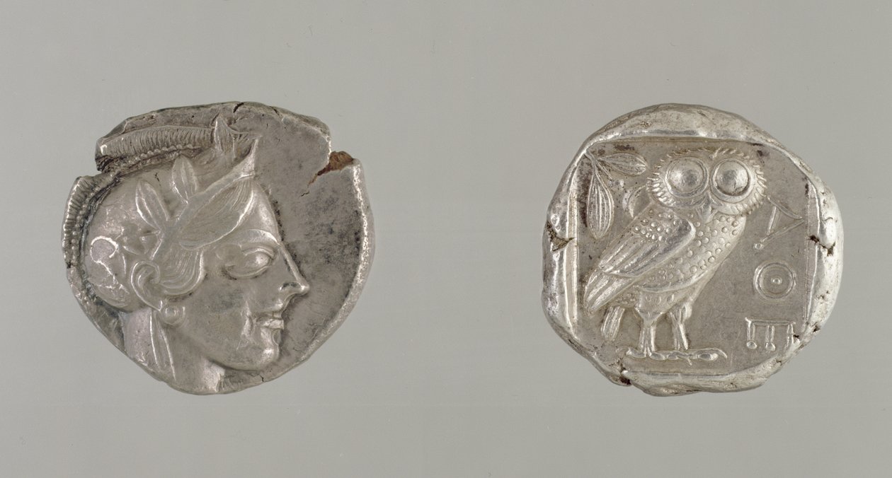 德拉克马的两侧，以雅典娜和猫头鹰为首，来自雅典，公元前450-440（银色） 作者 希腊文