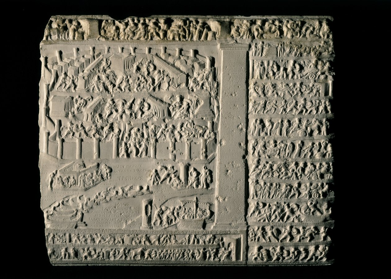 希腊艺术：特洛伊战争。Tabula Iliaca，带有特洛伊循环浮雕，伴有... 作者 希腊学派