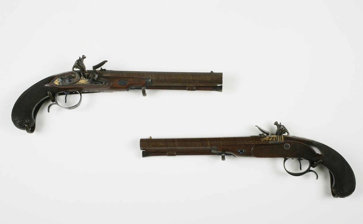 一对燧发枪决斗手枪，c.1780-1800（混合媒体） 作者 硬件莫蒂默和儿子