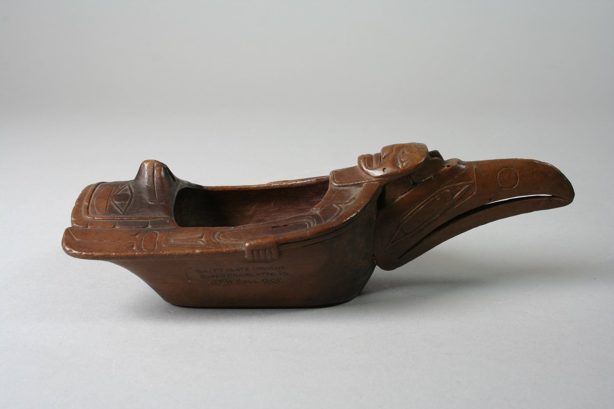 乌鸦碗，约1870年（木材和油漆） 作者 海达