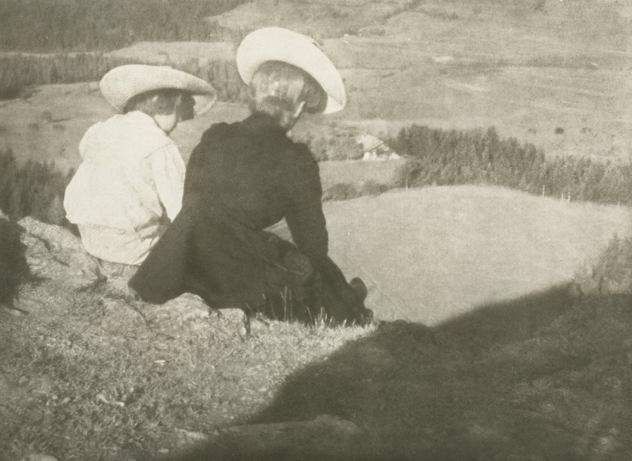 Birgitz的领域（汉斯和玛丽坐），c.1908（重铬酸胶印刷） 作者 海因里希·库恩