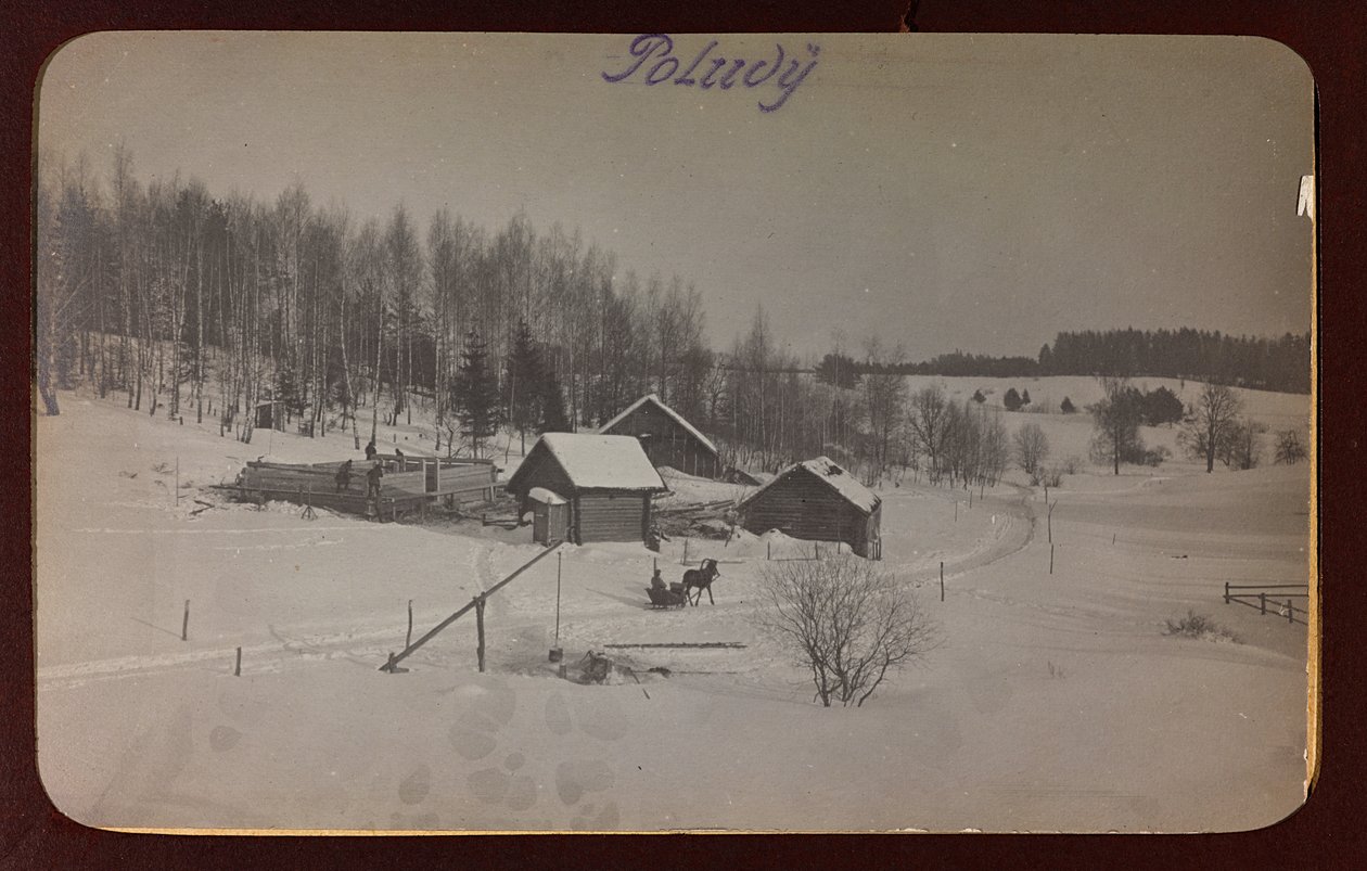 第一次世界大战：1914-1916 年德国军队入侵期间的“乌克兰”。 雪景（黑白照片） 作者 英雄公墓Dsessentniki（At ..至）