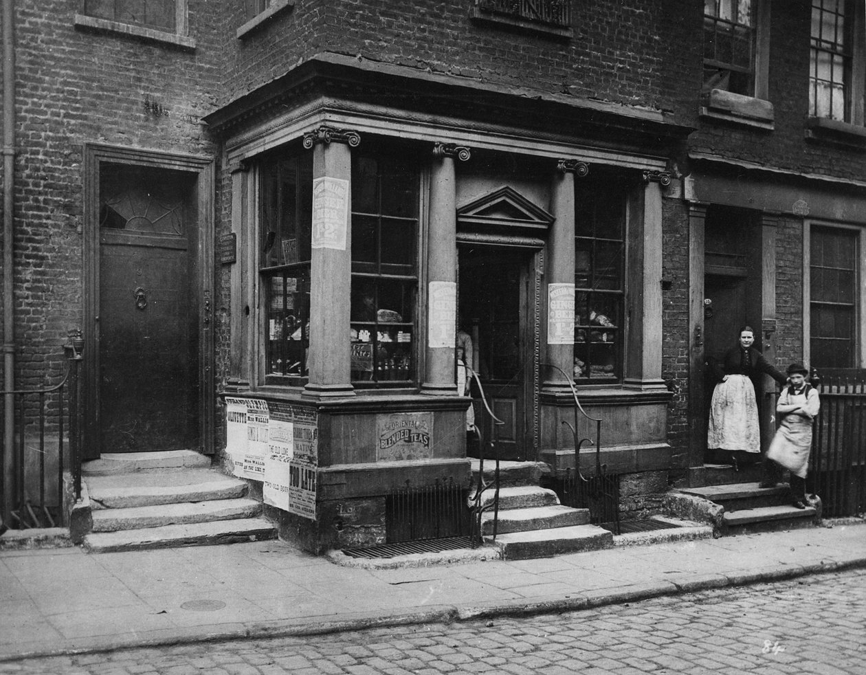 商店，Macclesfield街，c.1883 作者 亨利·迪克森