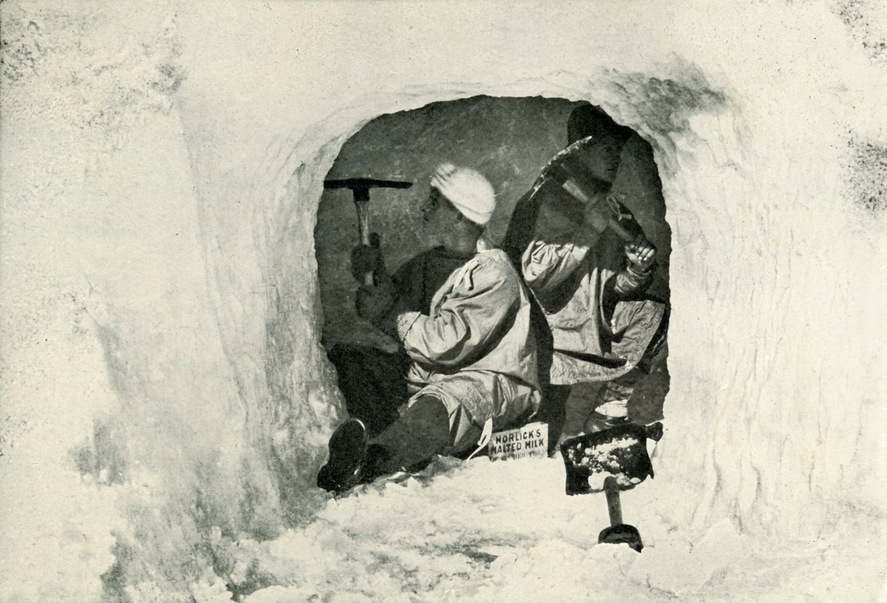 姐姐埃文斯（Evans）和纳尔逊（Nelson）于1911年1月12日在冷藏室开凿一个洞穴 作者 赫伯特·庞廷