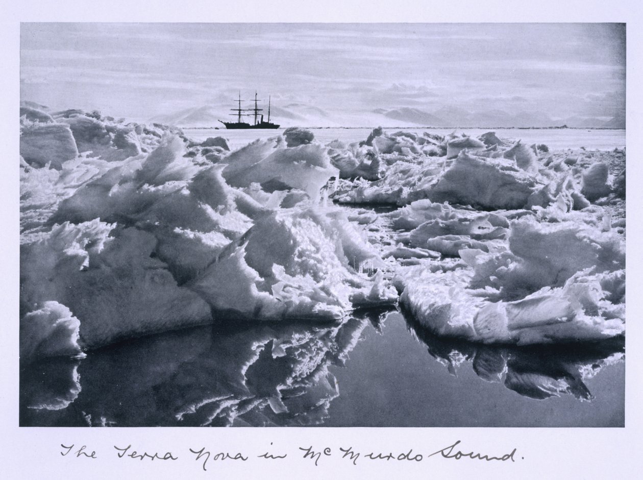 来自&39;Scott&39;s Last Expedition&39;的Mc Murdo Sound中的&39;Terra Nova&39; 作者 赫伯特·庞廷