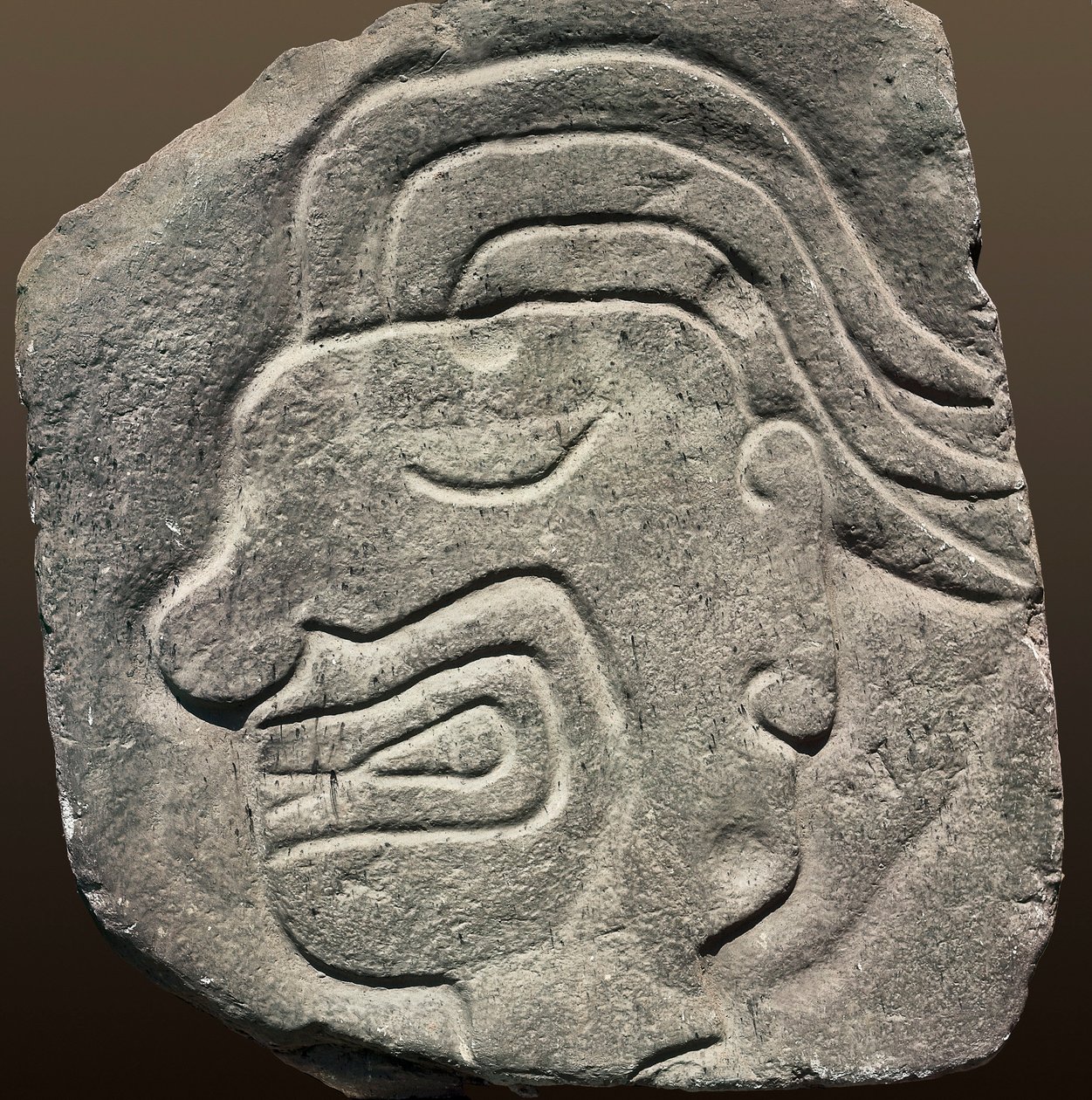 Incan relief representing a face in profile (stone) 作者 印加