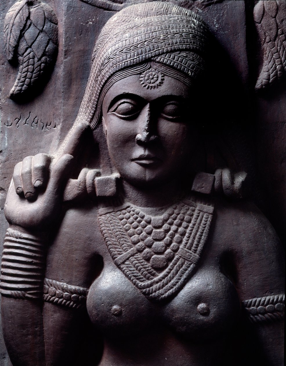 佛教。"Sudarsana Yakshini "Bharhut（Barhut，Barouth）佛塔的细节 黑石低浮雕，公元前2世纪（公元前2世纪）--加尔各答，印度博物馆 作者 印度学校
