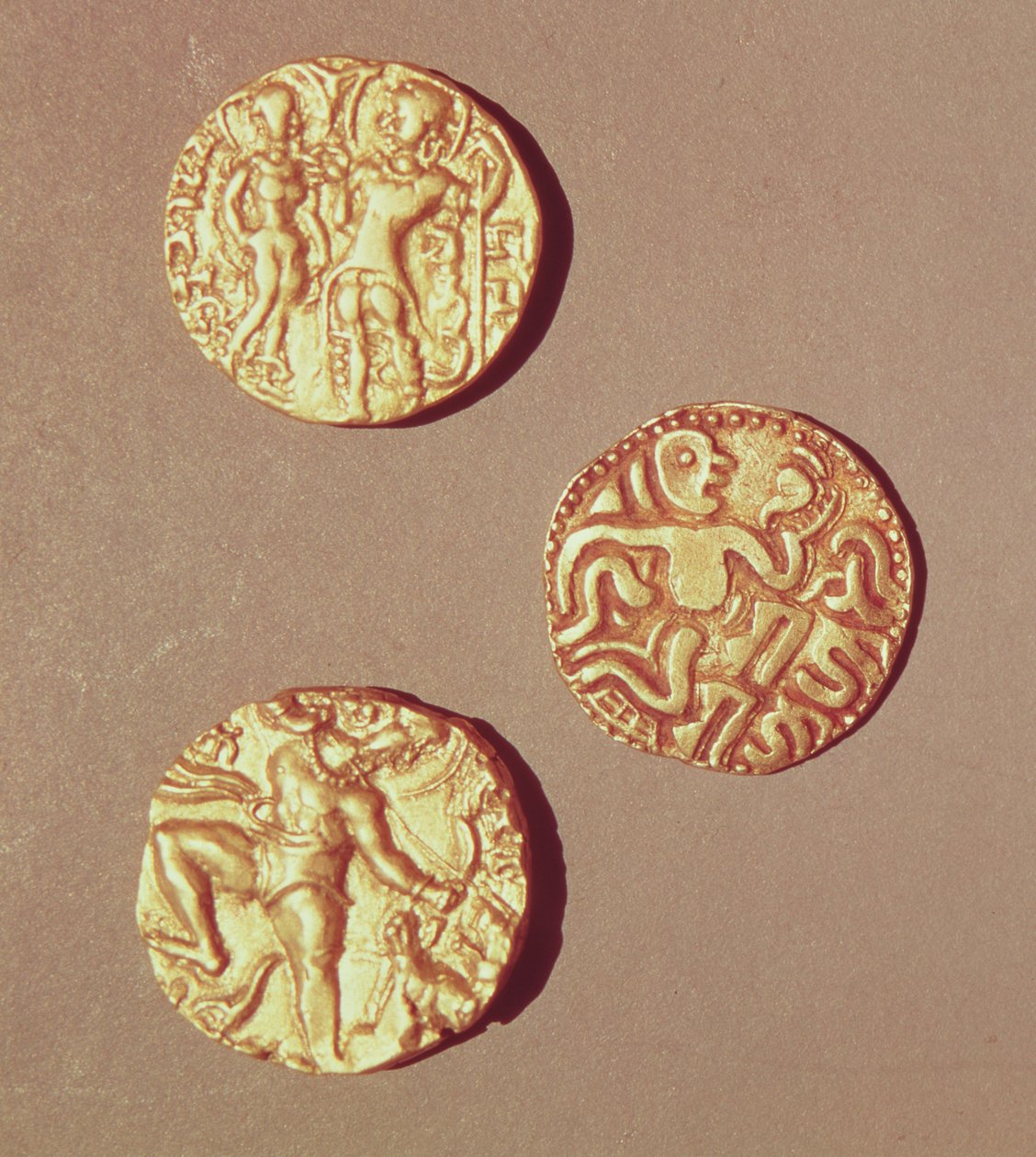 KumarGupta I（425-454）旃陀罗笈多I（320-335）和斯里兰卡Rajray（金）的第纳尔 作者 印度学校