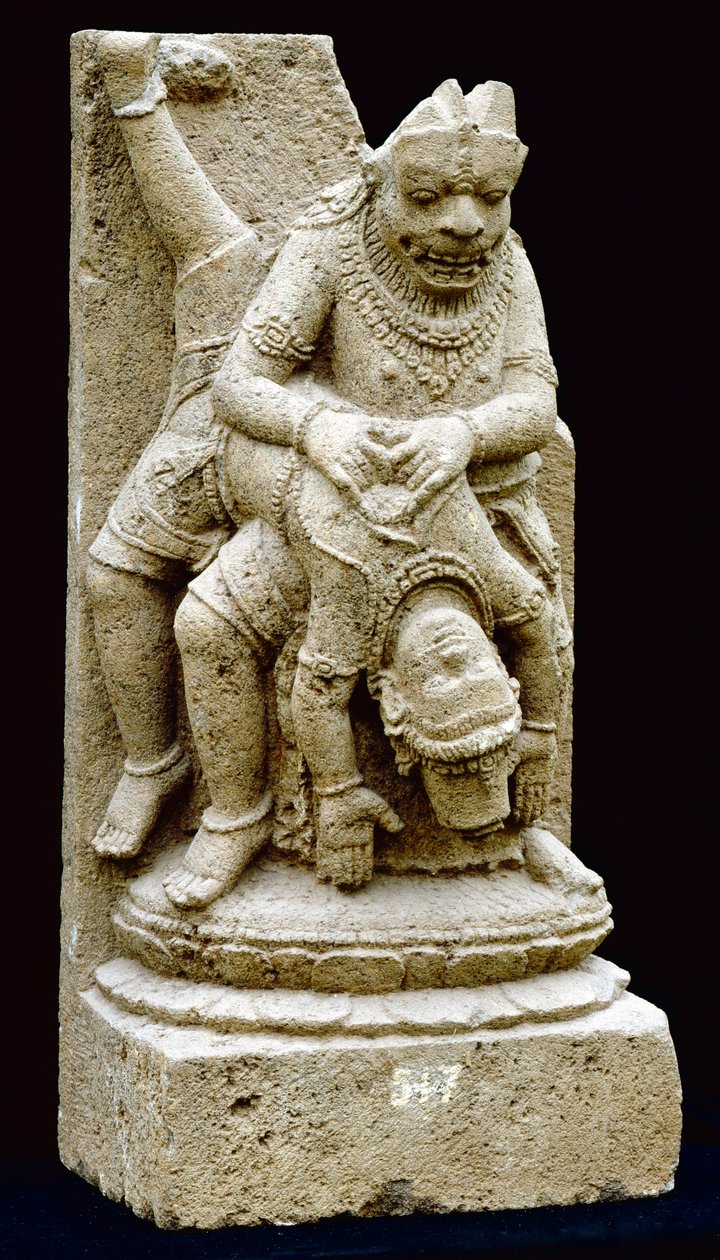 Vishnu as Narasimha（安山岩） 作者 印尼学校