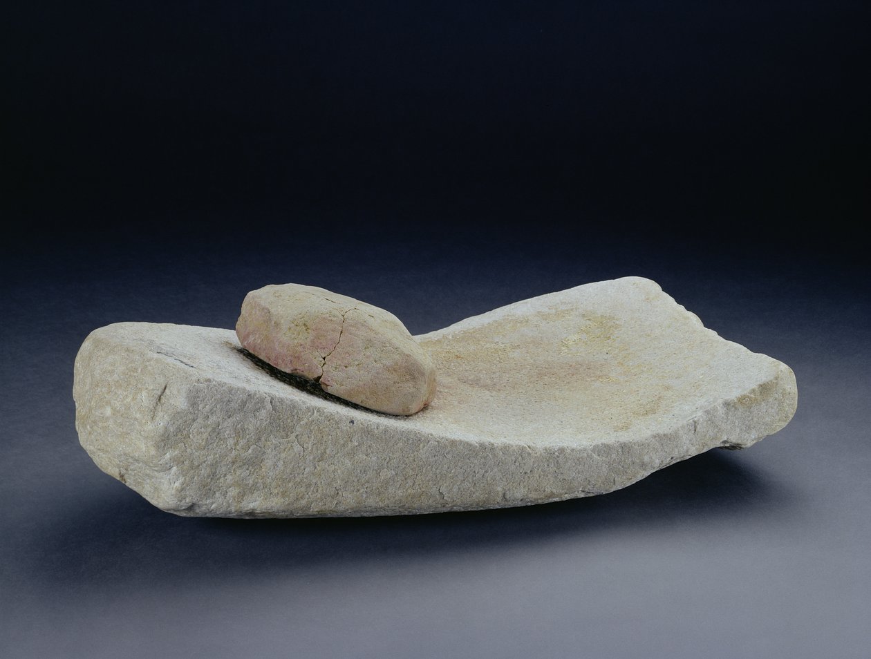 马鞍quern与磨石，从Mingies Ditch，牛津郡，铁器时代的农场 作者 铁器时代
