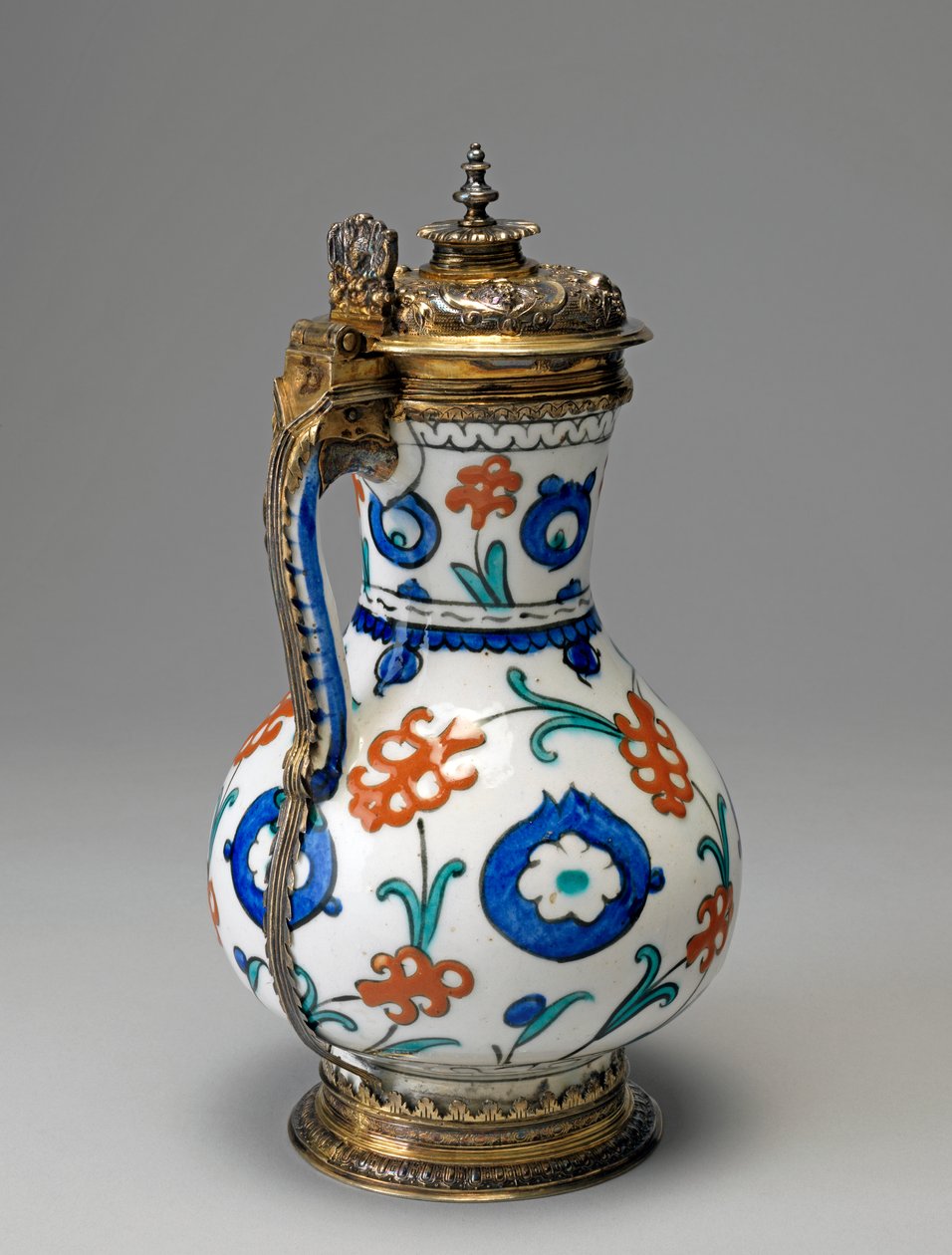 Fritware Jug，奥斯曼时期（釉面陶瓷与银镀金） 作者 伊斯兰学校