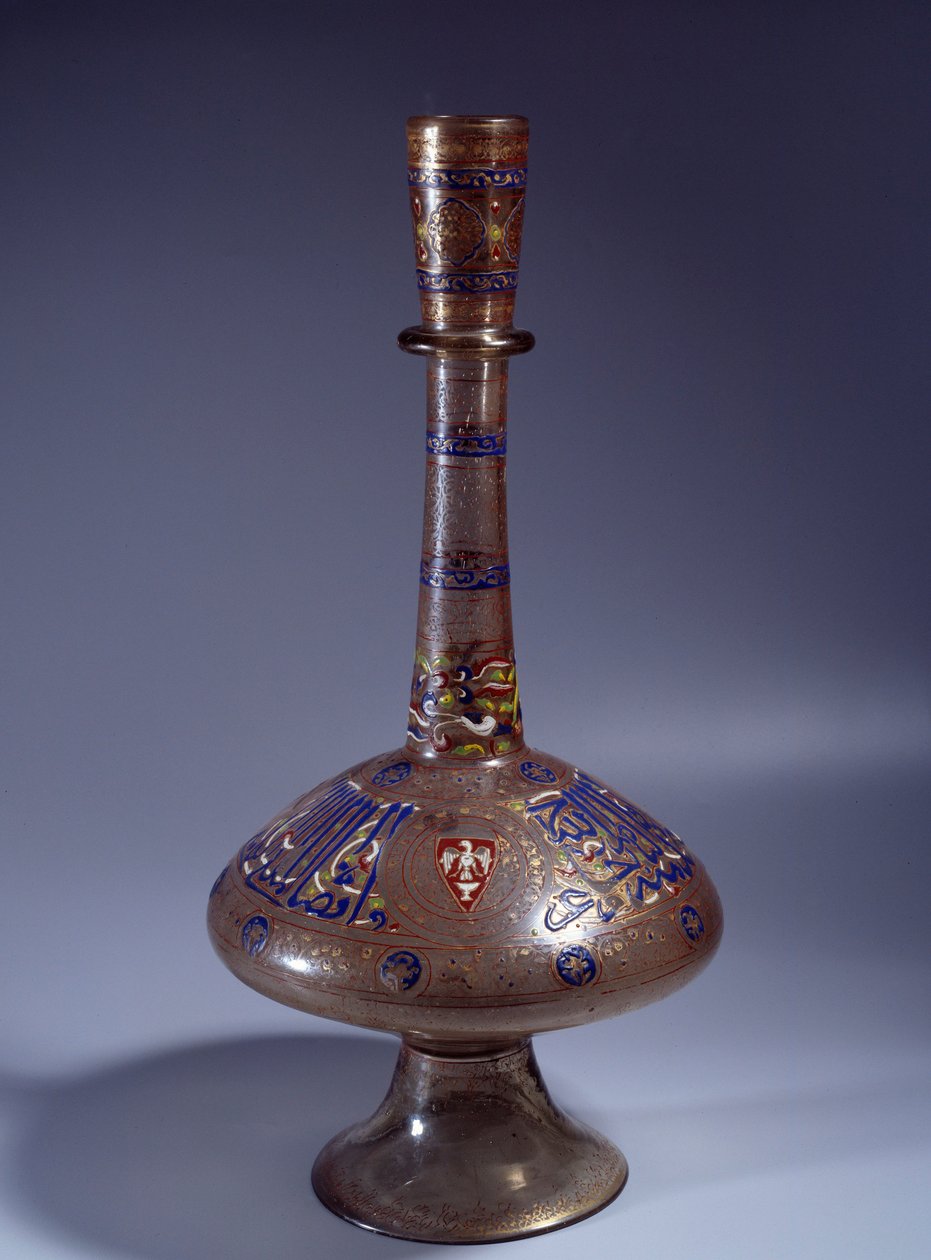 Islamic Art: bottle has long enamed glass neck of Vice King Tuquztemur. 1345 approx.. from Egypt or Syria. Dim. 50 cm. Paris, Louvre Museum 作者 伊斯兰学校