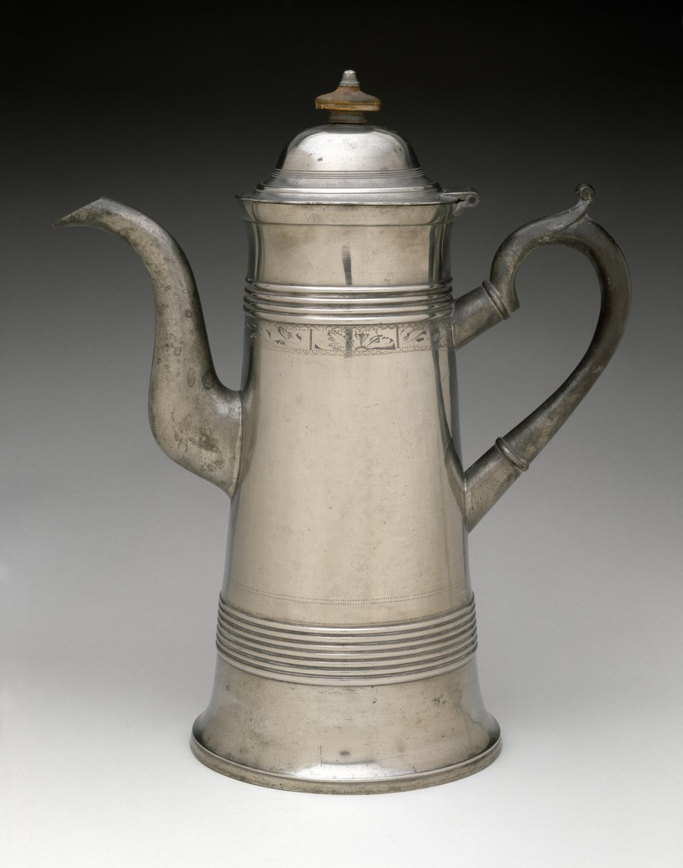 咖啡壶c。 1820-1840年（青木粉） 作者 以色列特拉斯克