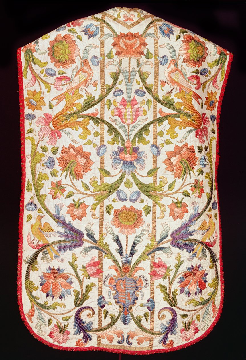 奶油色缎面chasuble，那不勒斯，17世纪晚期（缎面绣有牙线丝绸和银镀金线） 作者 意大利学校