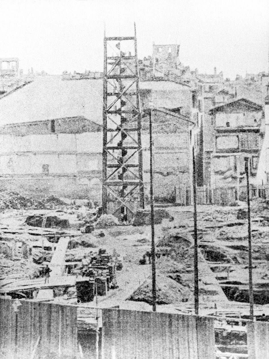 Construction of the Galleria Vittorio Emanuele II, Milan 作者 意大利摄影师